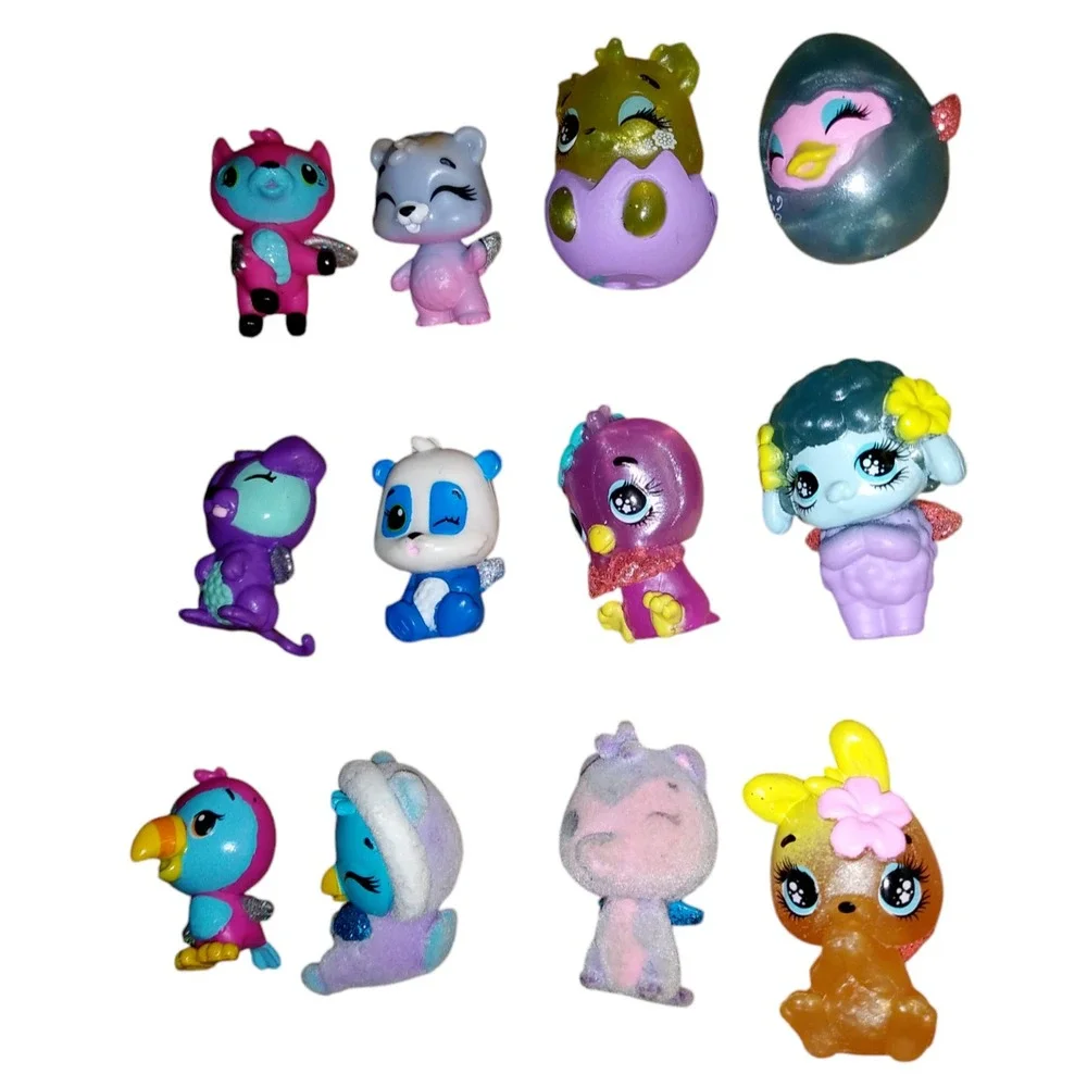 Hatchimals COLLEGGTIBLES 12 Figure Lot, with Case, Clean - Lot 2